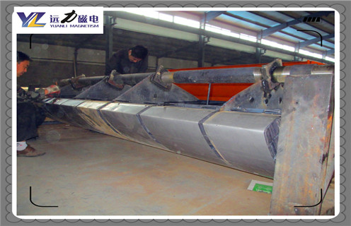 永磁磁选机，凤城永磁磁选机的磁力_磁场强度能用多长时间_工作原理型号_凤城永磁磁选机的磁力场强分布图 