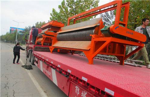 湿式筒式磁选机，甘肃湿式筒式磁选机工作原理_钒钛铁矿甘肃湿式筒式磁选机工作原理型号参数及磁场强度