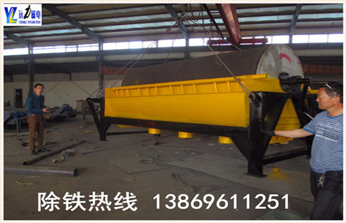 强磁辊式磁选机，强磁辊式磁选机选褐铁矿_强磁辊式磁选机选褐铁矿报价及结构_麻豆传媒免费在线观看磁电厂家