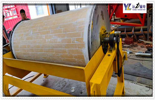 河砂磁选机，环保高效的河砂磁选机多少钱，一小时可产300吨_小型河沙磁选机_环保高效的河砂磁选机多少钱，一小时可产300吨价格