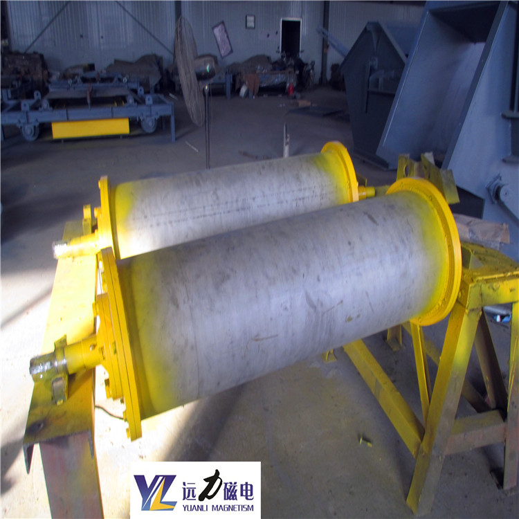 半逆流永磁磁选机，贵州半逆流型永磁磁选机_小型贵州半逆流型永磁磁选机_贵州半逆流型永磁磁选机视频价格 