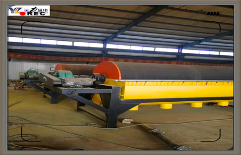 水选褐铁矿磁选机，四川水选褐铁矿磁选机_四川水选褐铁矿磁选机发展工作视频皮带及结构价格